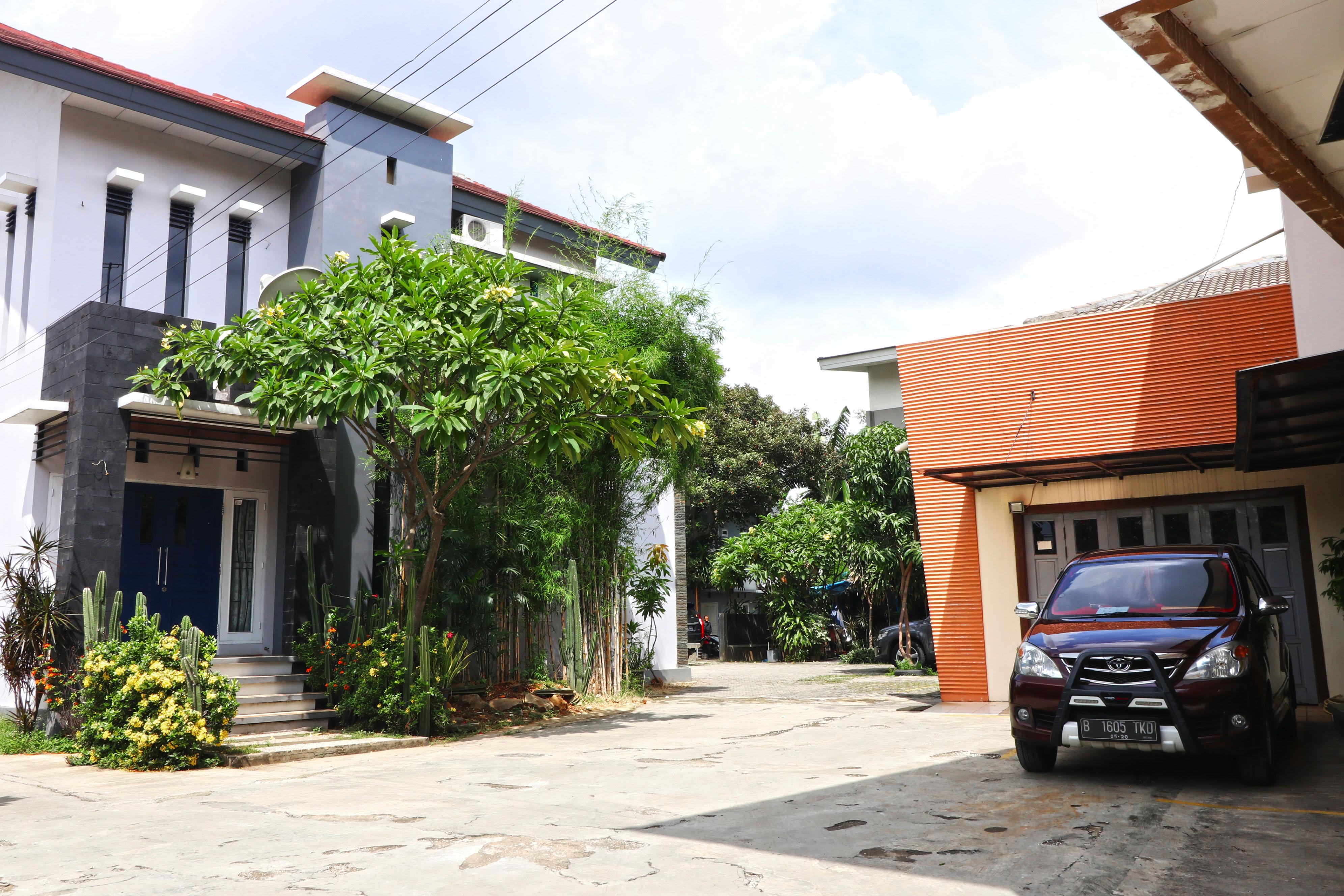 Bedur Homestay Syariah Bekasi Exterior foto