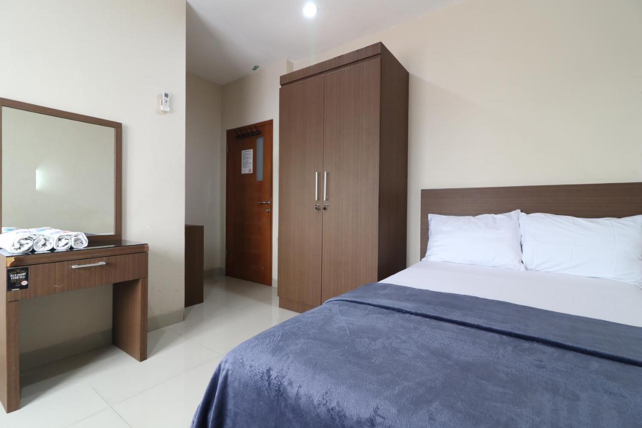 Bedur Homestay Syariah Bekasi Exterior foto